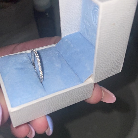 Swarovski Crystal Ring! - Picture 3 of 5